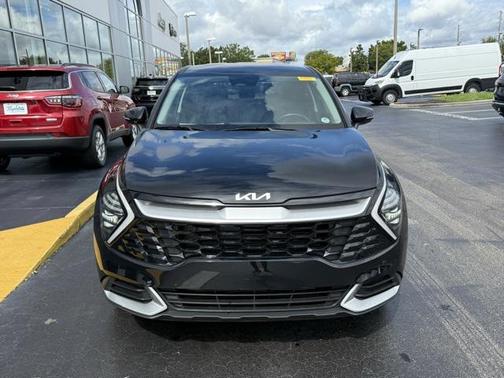 2024 Kia Sportage EX