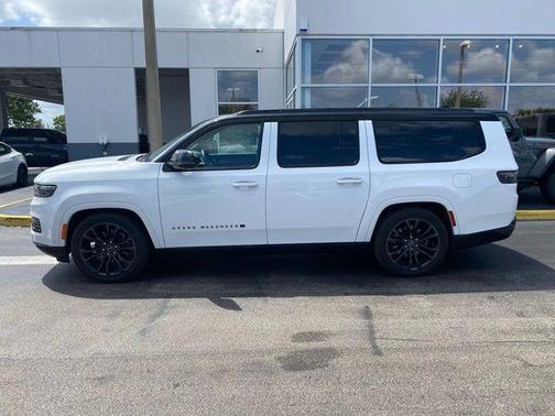 Bright White Clearcoat 2024 Jeep Grand Wagoneer L Series II 4x4