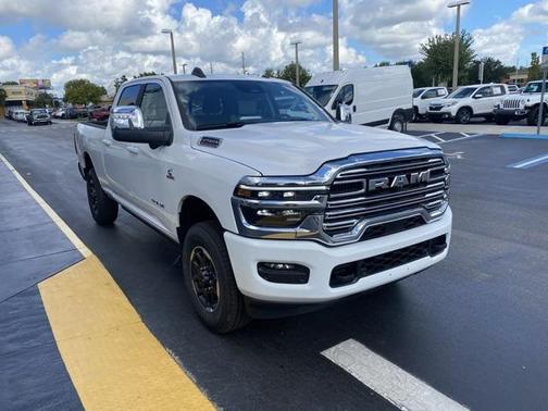 2025 RAM 2500 Laramie Crew Cab 4x4 6'4' Box