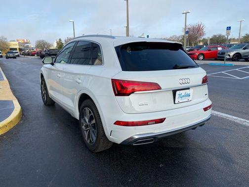 2023 Audi Q5 45 S line Premium Plus