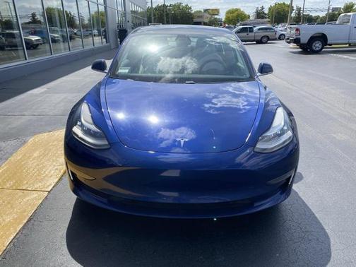 2019 Tesla Model 3 Performance