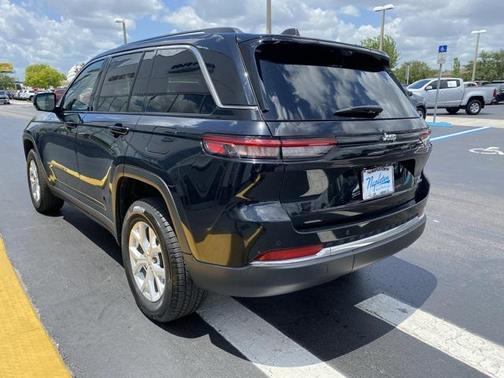 2023 Jeep Grand Cherokee Limited X