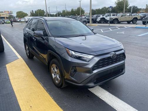 2024 Toyota RAV4 XLE