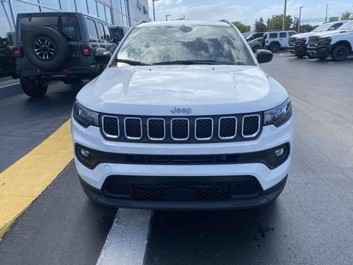 2024 Jeep Compass Latitude