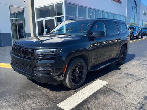 Diamond Black Crystal Pearlcoat 2024 Jeep Wagoneer Series II Carbide 4x4