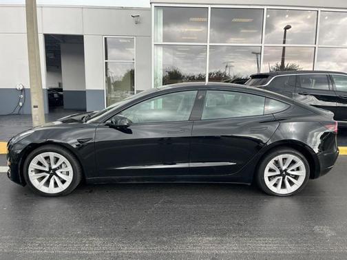 2023 Tesla Model 3 Standard Range