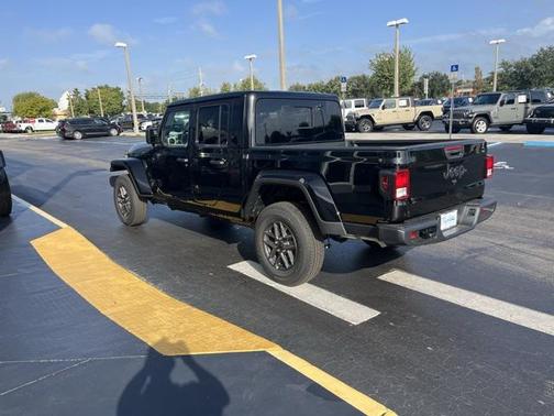 2025 Jeep Gladiator Sport S