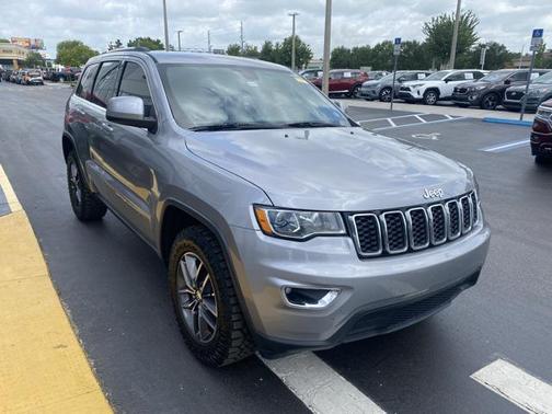 2018 Jeep Grand Cherokee Laredo E