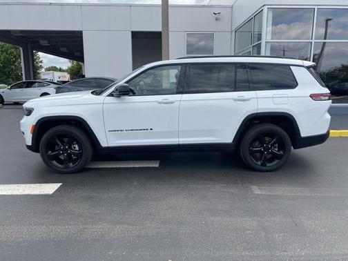 2021 Jeep Grand Cherokee L Altitude
