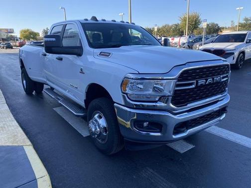 2024 RAM 3500 Big Horn Crew Cab 4x4 8' Box