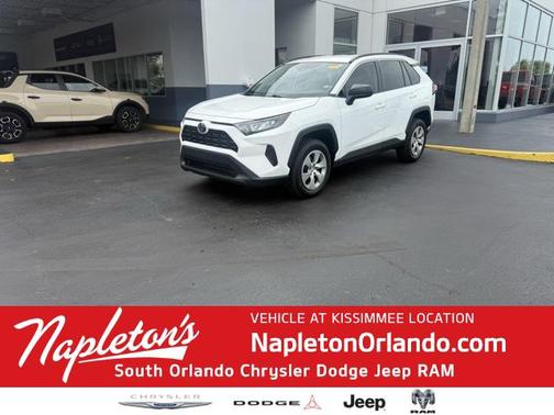 2020 Toyota RAV4 LE