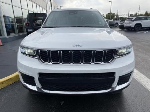2023 Jeep Grand Cherokee L Laredo