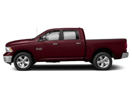 Delmonico Red Pearlcoat 2018 RAM 1500 Big Horn