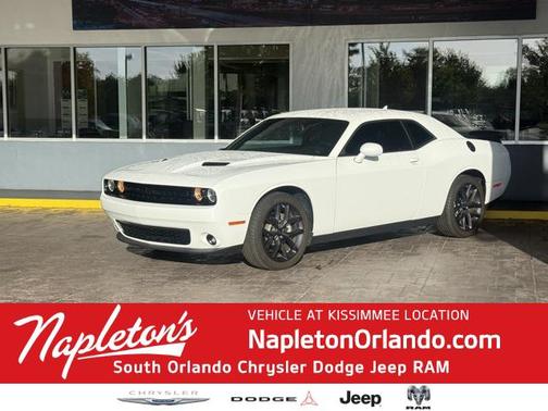 2023 Dodge Challenger SXT
