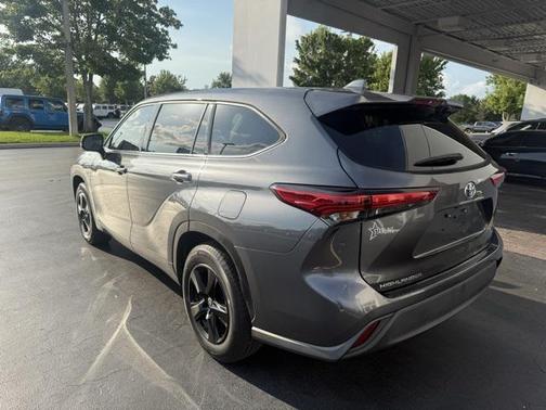 2020 Toyota Highlander L