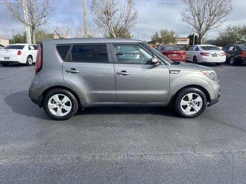 2017 Kia Soul Base