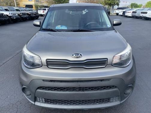 2017 Kia Soul Base