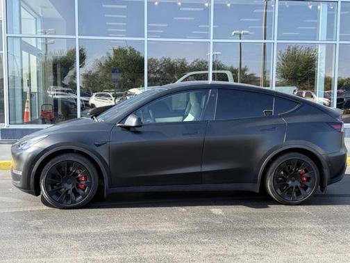 2021 Tesla Model Y Long Range Dual Motor All-Wheel Drive