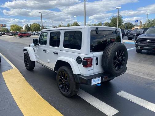 2024 Jeep Wrangler 4xe Sahara