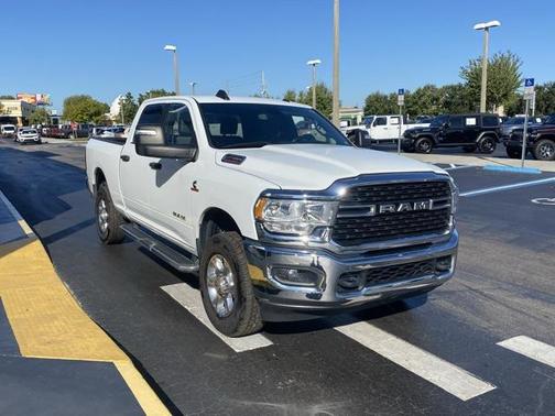 2024 RAM 2500 Big Horn Crew Cab 4x4 6'4' Box