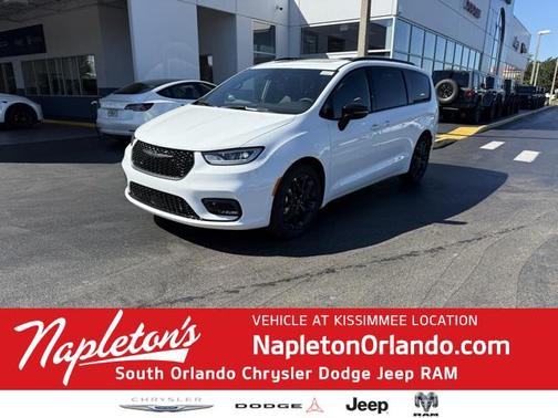 2026 Chrysler Pacifica Limited