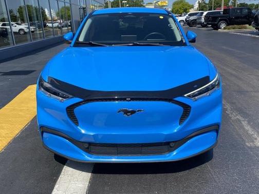 2022 Ford Mustang Mach-E Select