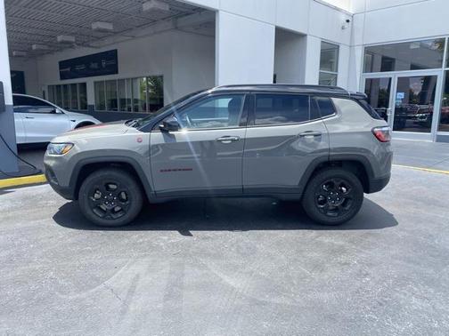 2023 Jeep Compass Trailhawk