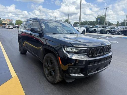 2023 Jeep Grand Cherokee L Altitude