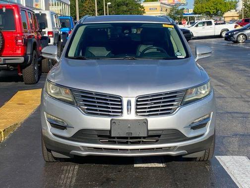 Ingot Silver 2016 Lincoln MKC Reserve