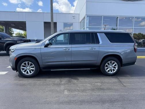 2022 Chevrolet Suburban Premier