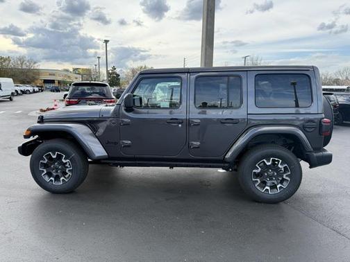 2025 Jeep Wrangler 4-Door Sahara 4x4