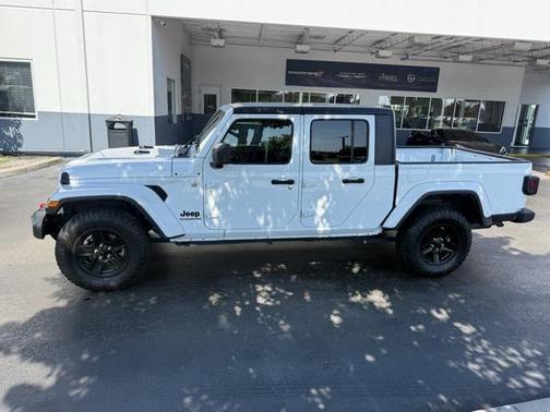 2021 Jeep Gladiator Sport S