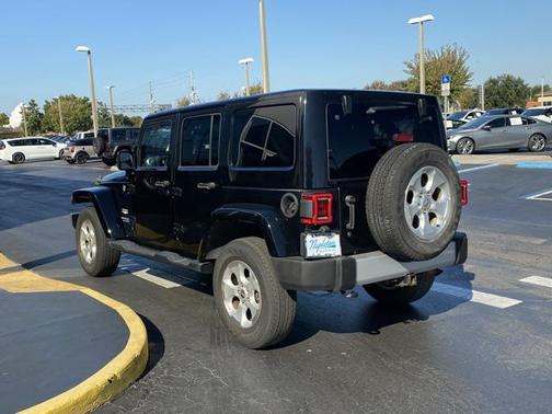2013 Jeep Wrangler Unlimited Sahara