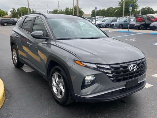 Hampton Gray 2024 Hyundai TUCSON SEL