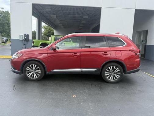 2019 Mitsubishi Outlander SEL