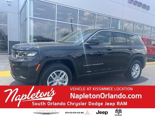 2025 Jeep Grand Cherokee Laredo
