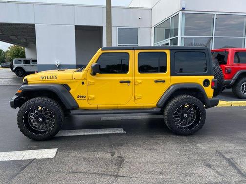 Hellayella Clearcoat 2021 Jeep Wrangler Willys