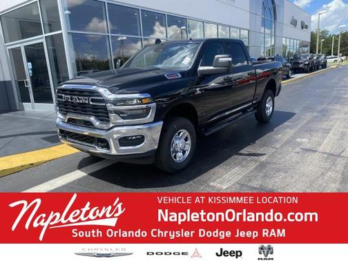2025 RAM 2500 Tradesman Crew Cab 4x4 6'4' Box