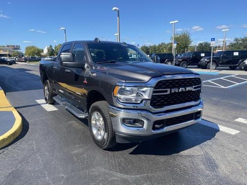 2024 RAM 2500 Big Horn Crew Cab 4x4 6'4' Box