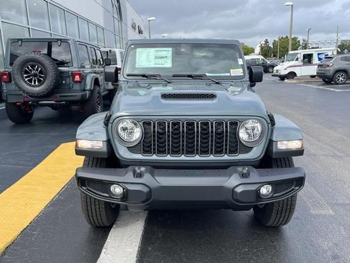 2025 Jeep Gladiator Sport S