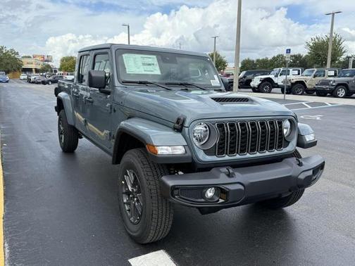 2025 Jeep Gladiator Sport S