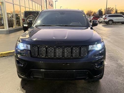 2020 Jeep Grand Cherokee Altitude