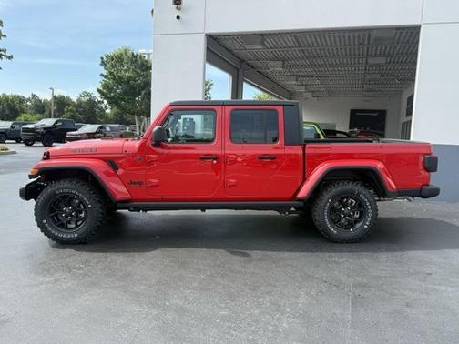 2025 Jeep Gladiator Willys