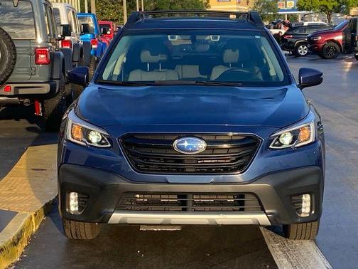 Abyss Blue Pearl 2022 Subaru Outback Limited