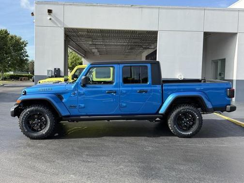 2025 Jeep Gladiator Willys