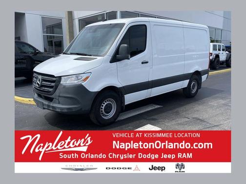Arctic White 2024 Mercedes-Benz Sprinter 2500 Cargo 144 WB
