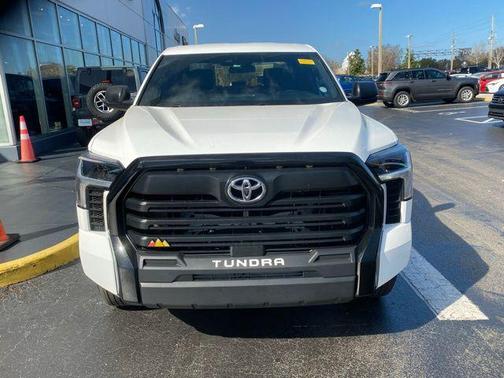 2025 Toyota Tundra SR