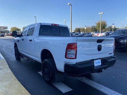2024 RAM 2500 Tradesman Crew Cab 4x4 6'4' Box