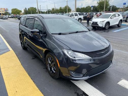 2019 Chrysler Pacifica Touring Plus