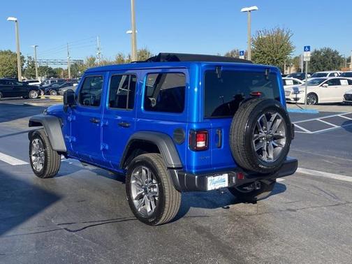2025 Jeep Wrangler 4xe Sport S